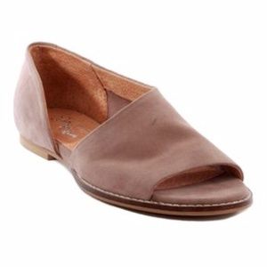 Seychelles Open Peep Toe Side Cutout Sandals